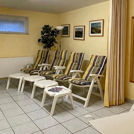 Friesenperle 11, Feldstrasse *